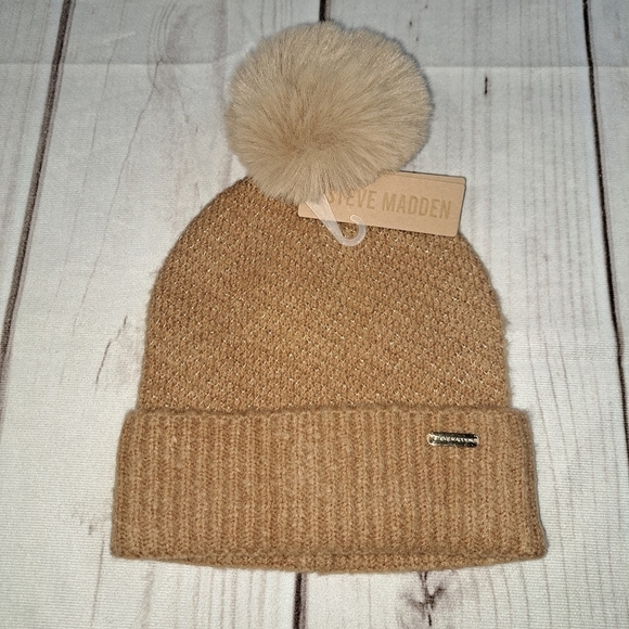 Steve Madden Metallic Pom Beanie - Picture 2 of 4